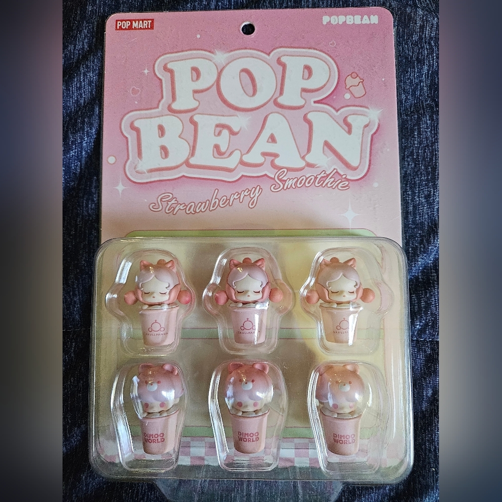 POP MART Pop Bean Strawberry Smoothie Blind Box Backing Card - Pastel Pink